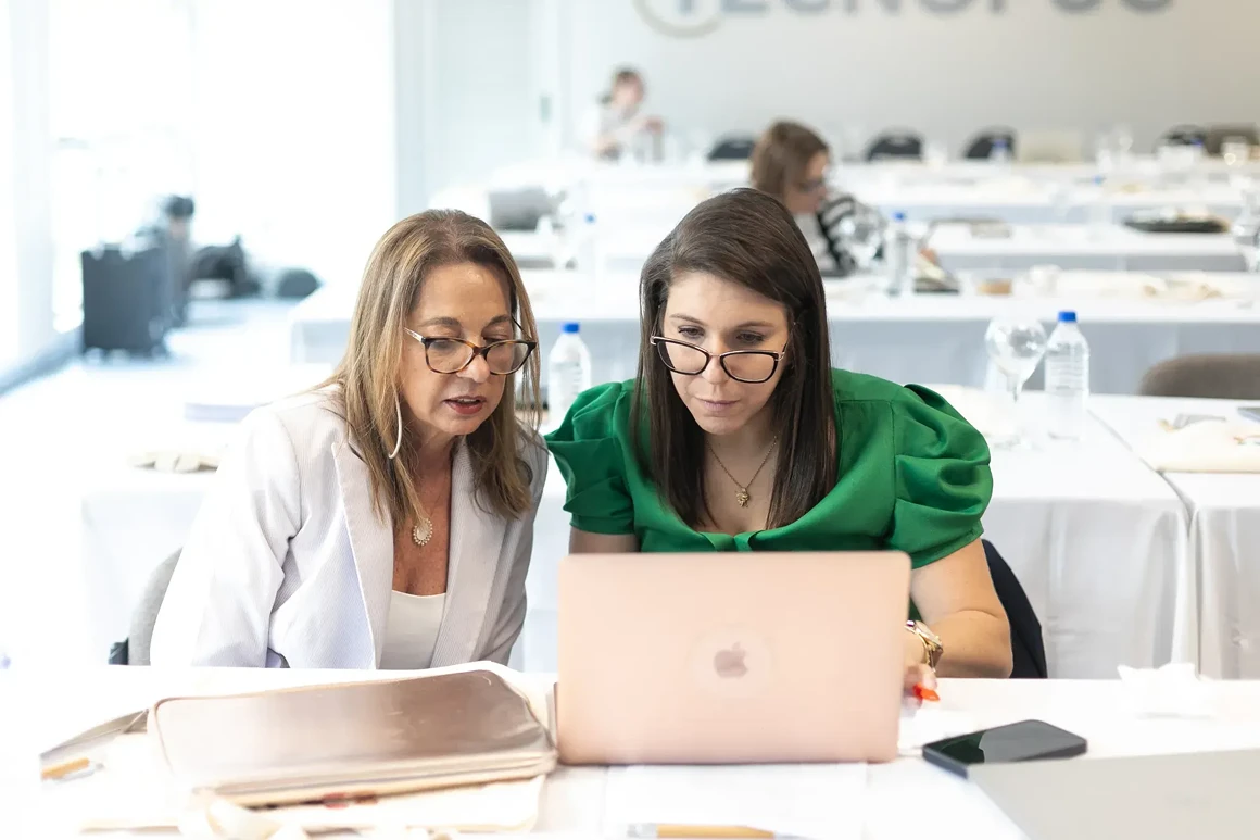 Grupo Lacog Grupo Lacog